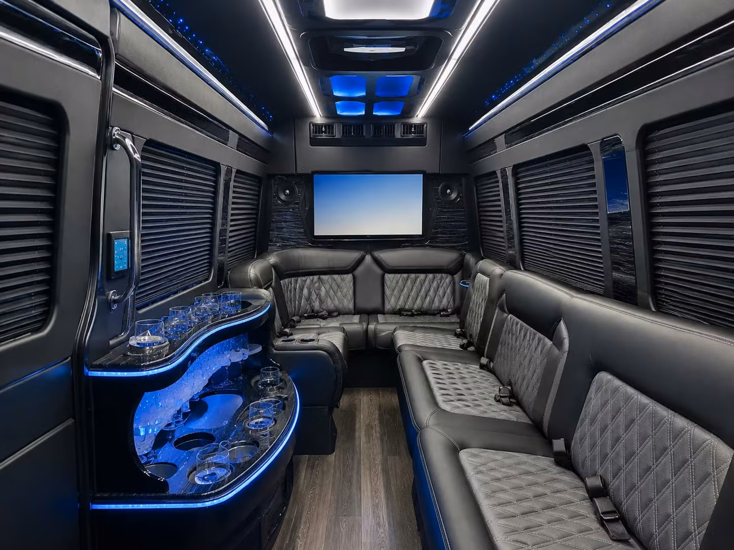bus rental options for pomona trips