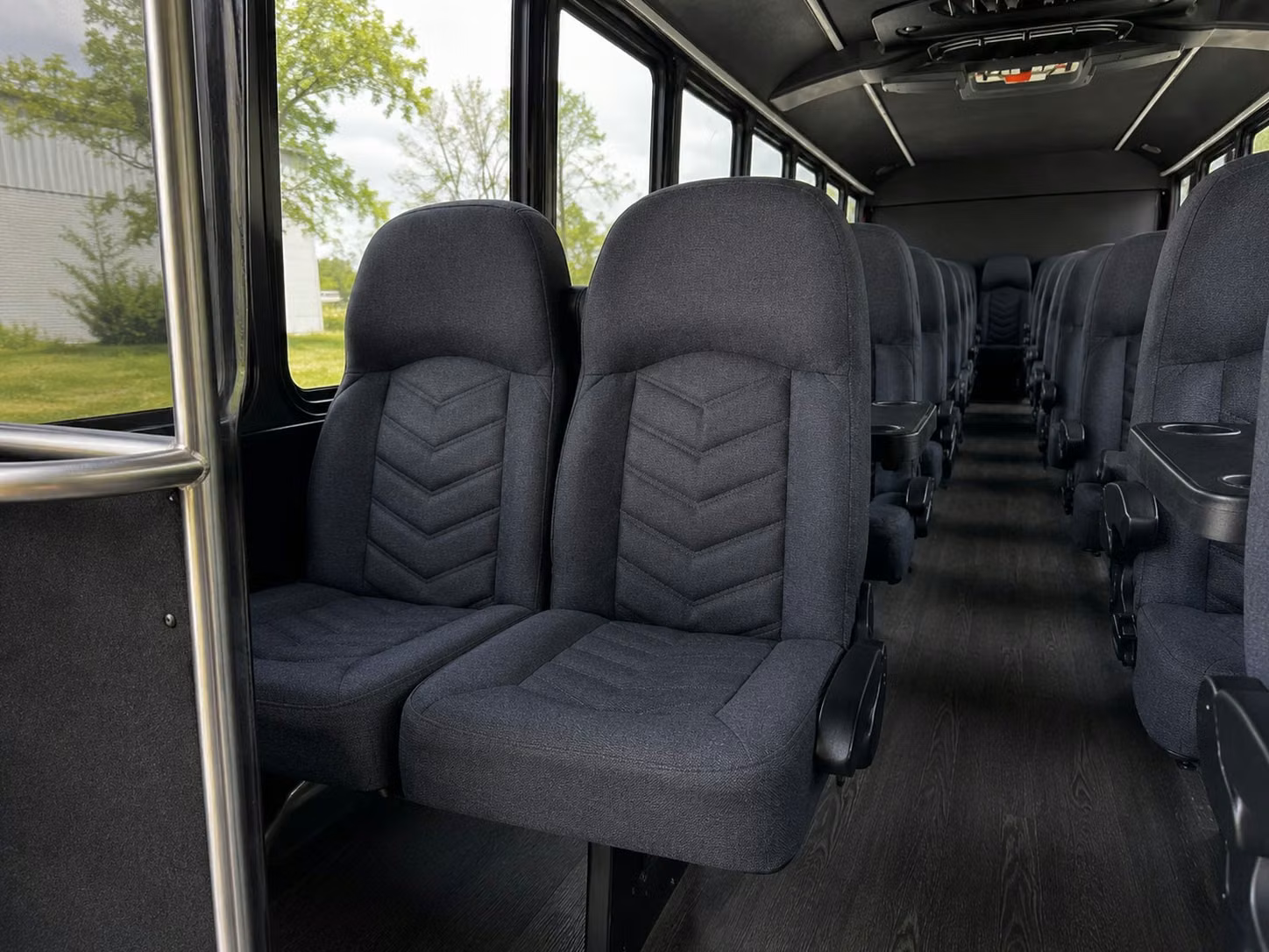 pomona long distance transportation services